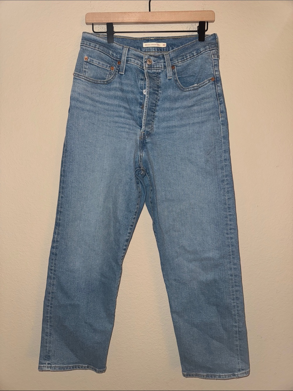 Levi’s Women’s Ribcage Straight Ankle Jeans Size 30
